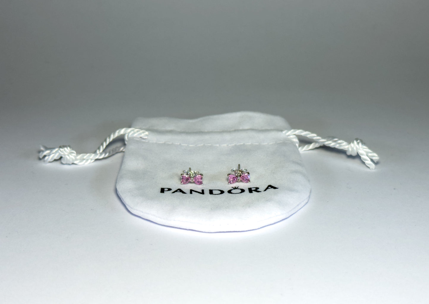 Pandora Svjetlucave Roza Mašna Naušnice (Srebro 925)