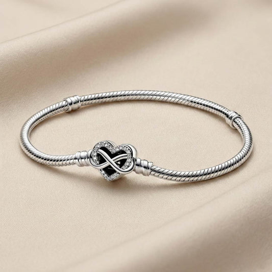 Pandora Narukvica sa zmijskim vezom & blistavom srčanom kopčom (Srebro 925)