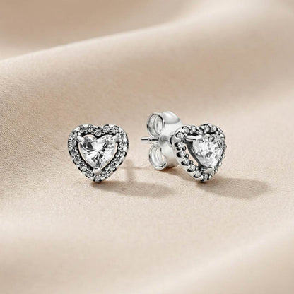 Pandora Naušnice s Uzdignutim Srcem (Srebro 925)