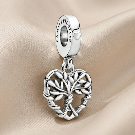 Pandora Viseći Privjesak Obiteljsko Stablo u Srcu (Srebro 925)