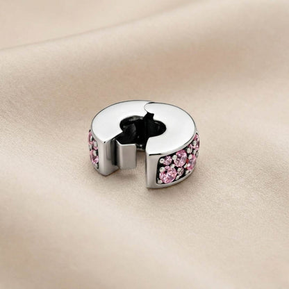 Pandora Kopča Ružičasti Pavé (Srebro 925)