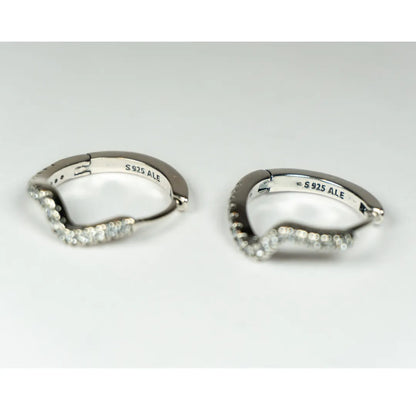 Pandora Timeless Naušnice u Obliku Obruča Blistavi Val (Srebro 925)