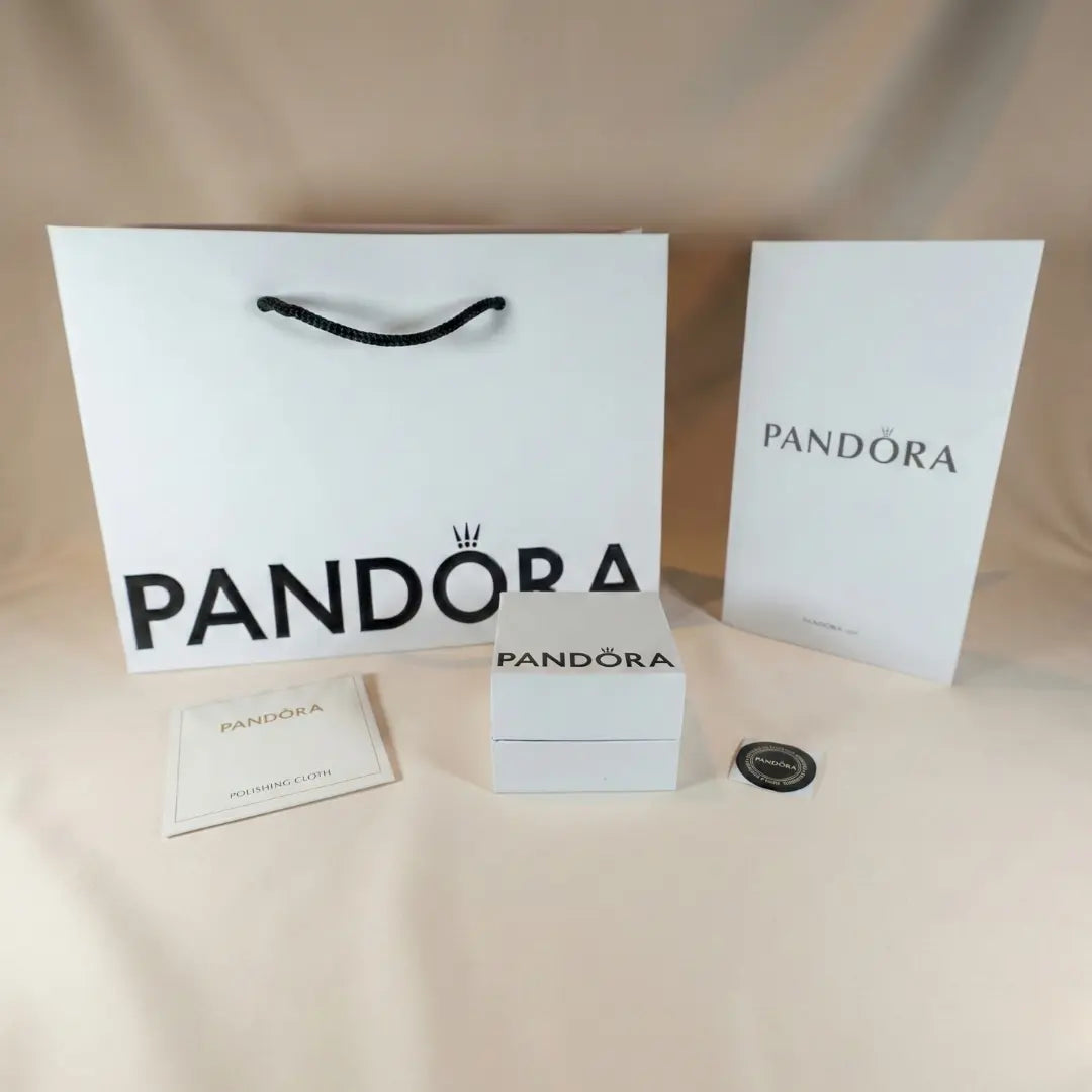 Pandora Viseći Privjesak Lokot u Obliku Srca s Ružom (Srebro 925)