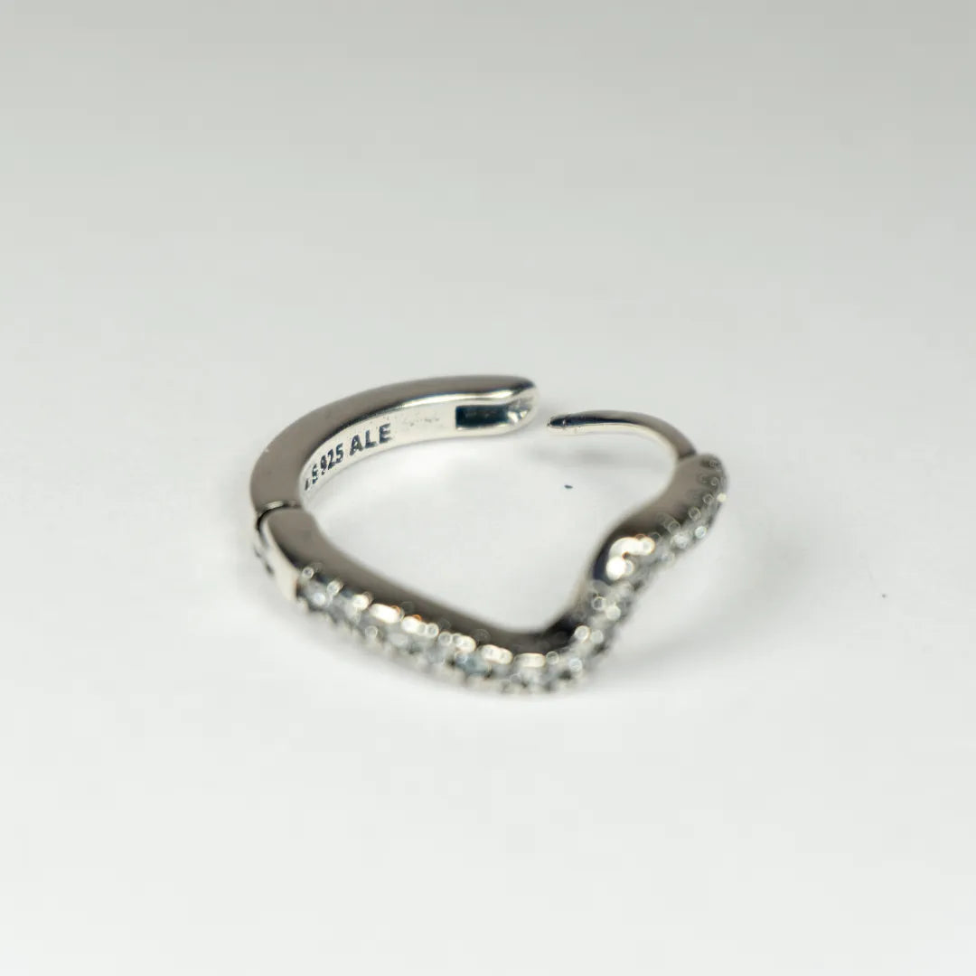 Pandora Timeless Naušnice u Obliku Obruča Blistavi Val (Srebro 925)