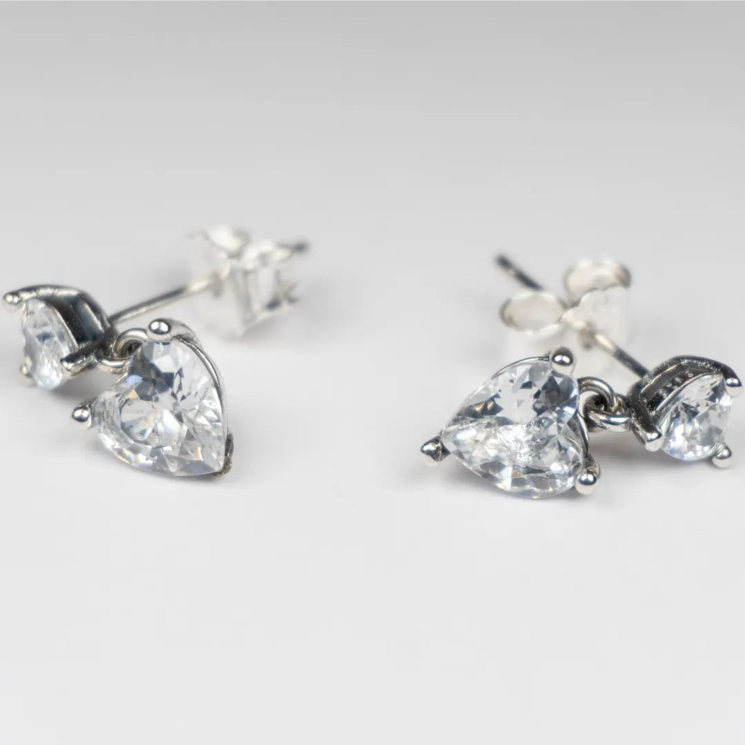 Pandora Timeless Naušnice “Dva Srca” sa Skrivenom Kopčom (Srebro 925)