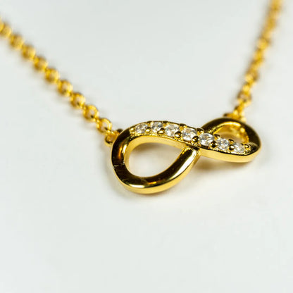 Pandora Ogrlica Sparkling Infinity Collier – Simbol Beskonačnosti (Posebna Pandora legura metala s 14k pozlatom)