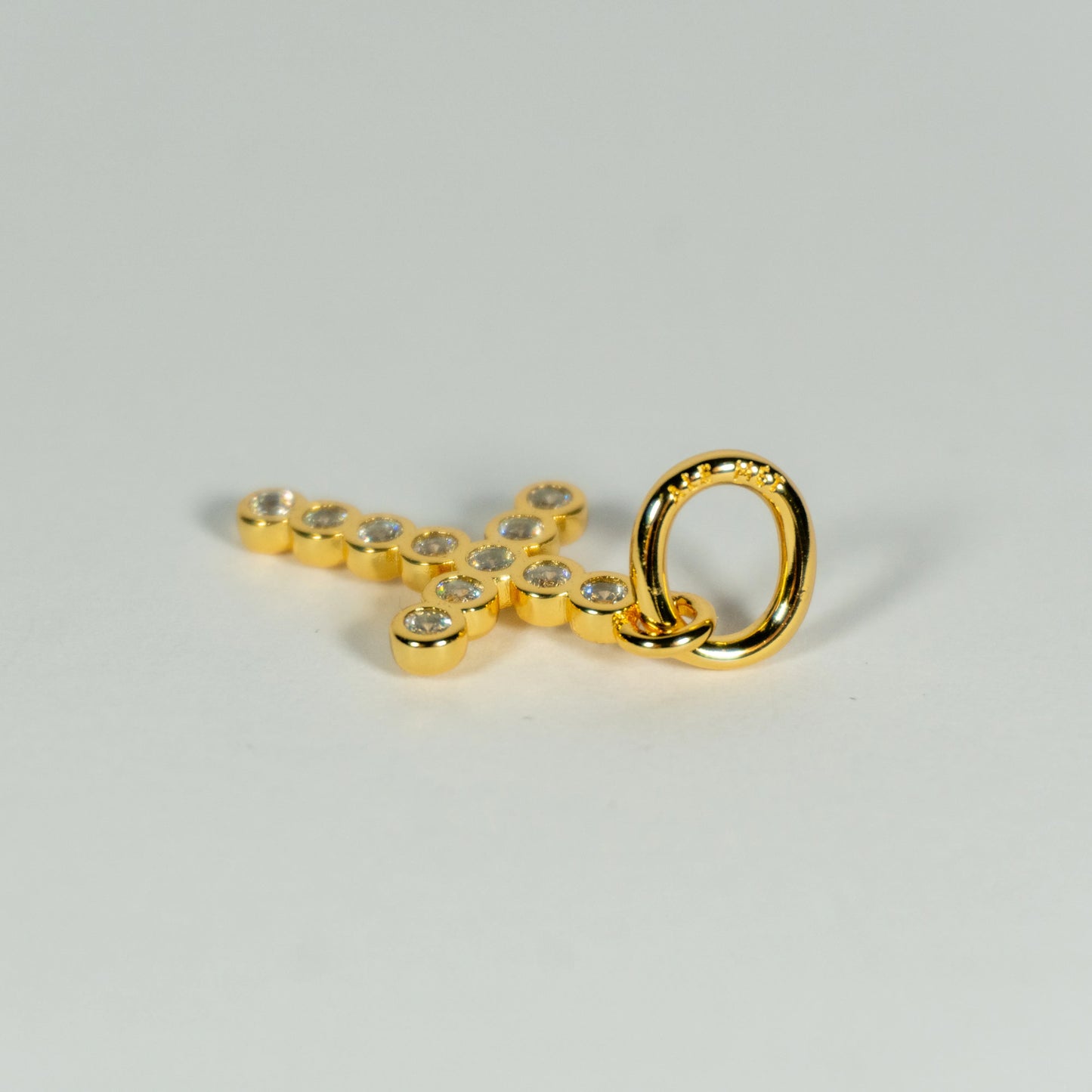 Pandora Viseći Privjesak Križ (Posebna Pandora legura metala s 14k pozlatom)