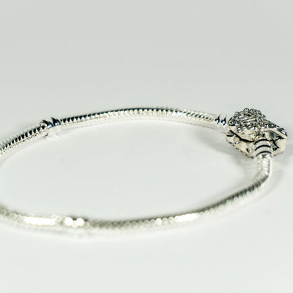 Pandora Narukvica Moments sa Zmijskim Vezom i Kopčom u Obliku Leptira (Srebro 925)