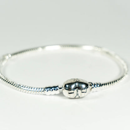Pandora Narukvica sa srcolikom kopčom (Srebro 925)