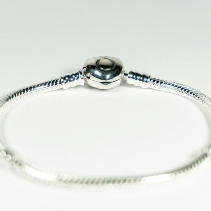 Pandora Narukvica sa srcolikom kopčom (Srebro 925)